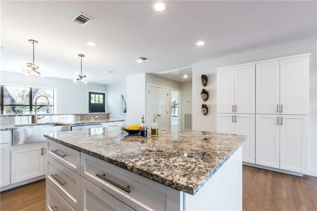 Winflo Dr — photo 3